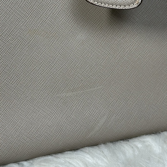 💯Authentic PRADA Saffiano Leather Medium Top Handle Tote Bag🍀 - Picture 7 of 17